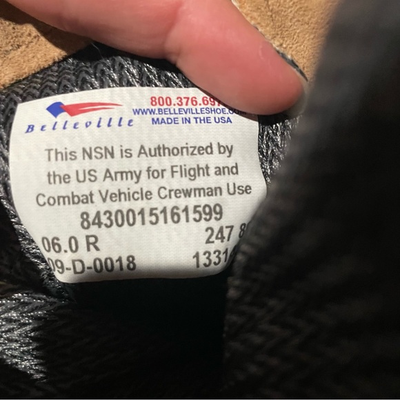 Cold Weather Army Boots - Size 6R - Picture 5 of 6